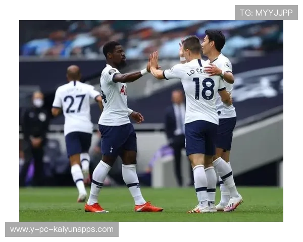 凯恩落点连续调整制造最完美射门机会